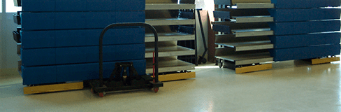 Hydraulic Lift Cart - Portable Bleachers